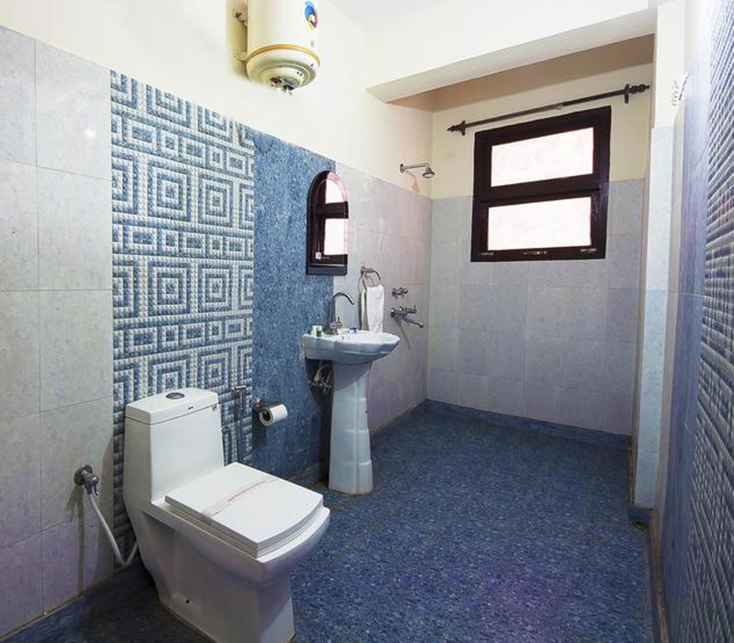 Hotel Radhe Continental נייניטל מראה חיצוני תמונה